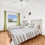 Ferienhaus Moradia Pedra