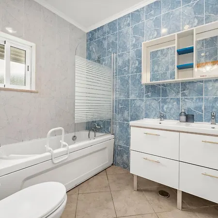 Moradia Pedra 別荘 *