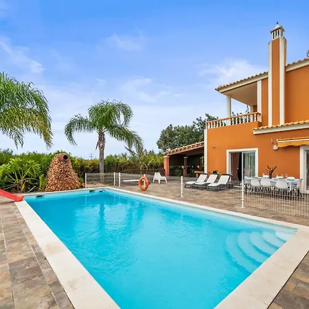 Moradia Pedra Tatil Evi *